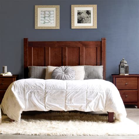Grain wood furniture - This luxurious-looking bed has what it takes to give your bedroom that refined touch. Its modernized shaker style creates a timeless decor, made of 100% solid pine wood, this bed features a sturdy construction that can last for years. Featuring an eco-friendly design, this piece has minimal impact on the environment as all …